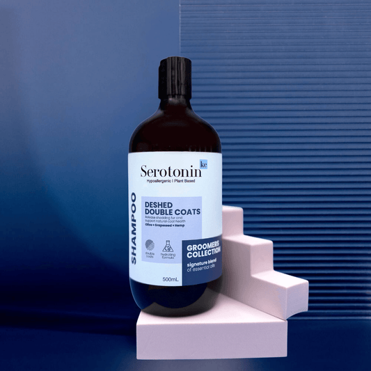Bottle of SerotoninKC Groomers Collection Deshed Double Coats Shampoo